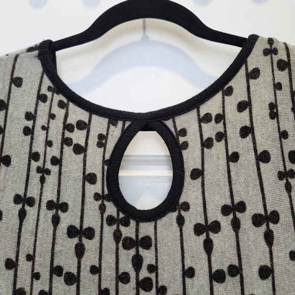 Lavand. Dress - Size M - Picture 7 of 8